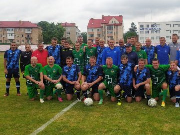 Волинські прикордонники зустрілися на полі з ветеранами ФК  «Динамо-Київ». ВІДЕО