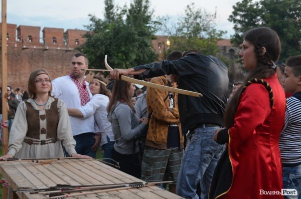 «Ніч у Луцькому замку-2013» стартувала. ФОТО 