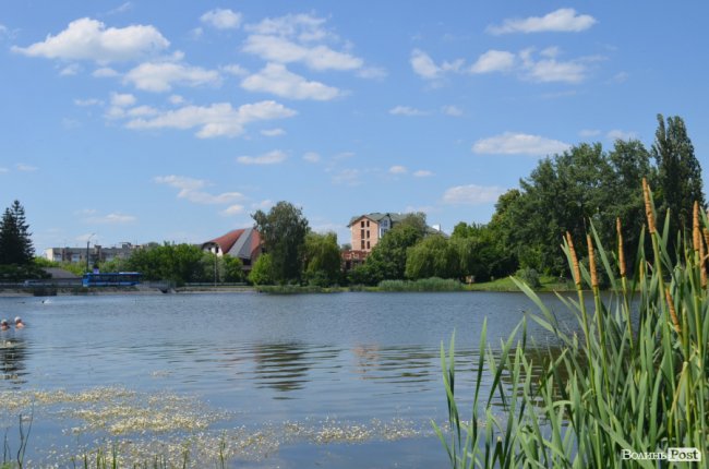 У Луцьку стартував купальний сезон: яка ситуація на громадських пляжах. ФОТО