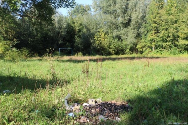 У Луцьку прибрали спортмайдачник біля «Спартака». ФОТО