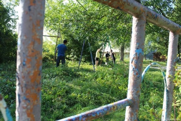 У Луцьку прибрали спортмайдачник біля «Спартака». ФОТО