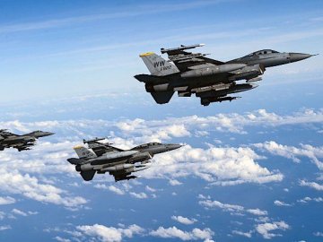 F-16 мають з'явитися в авіапросторі України у першому кварталі 2024 року, – Кулеба