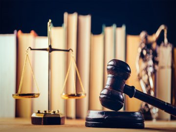 Рада ухвалила закон, який запускає судову реформу в Україні 