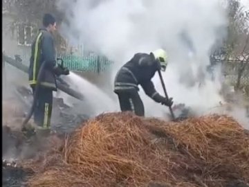 У пожежі на Волині згоріли 2 велосипеди, 5 тонн сіна і деревообробні станки