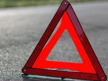 На Волині Mercedes зіткнувся з  КАМАЗом