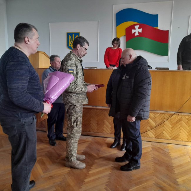 Батькам загиблого Героя з Волині Вадима Гаврисюка вручили нагороду сина