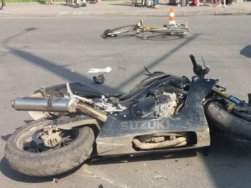 Жахлива аварія у Луцьку: один загинув, двоє в лікарні