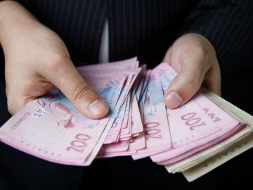  Яка середня зарплата на Волині і у яких сферах платять найбільше