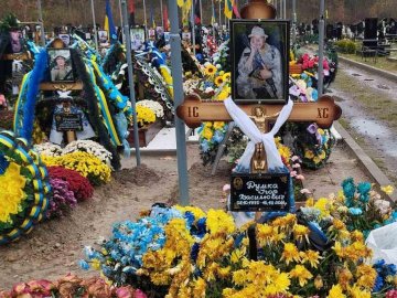У Луцькому районі невідомі пограбували могилу Героя