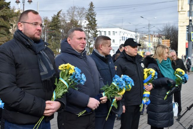Волиняни віддали шану загиблим під час Революції Гідності. ФОТО