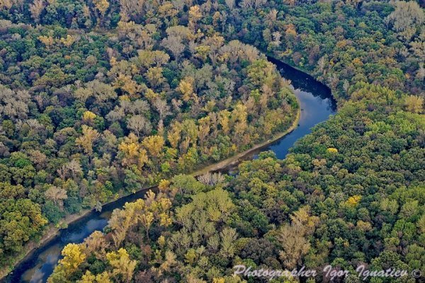 Невідома Україна на фото Ігора Ігнатьєва. Політ на мотопараплані. ФОТО