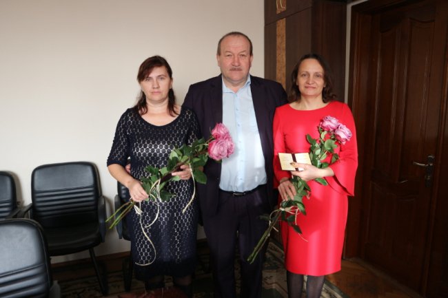 Двом волинянкам присвоїли звання «Мати-героїня». ФОТО