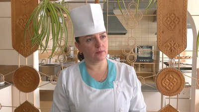 На роботу – вночі: як працюють при відключеннях світла їдальні у школах Луцька