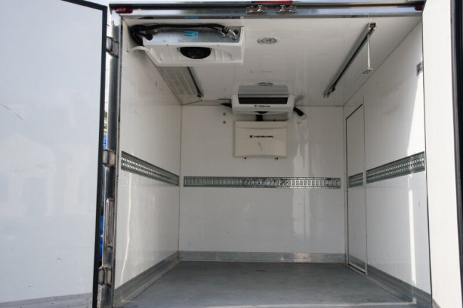 Гуманітарна місія «На щиті» отримала спецавтомобіль від Луцької міської ради