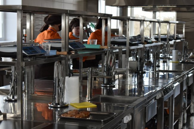 У волинському училищі відкрили навчально-практичний центр сучасних харчових технологій. ФОТО