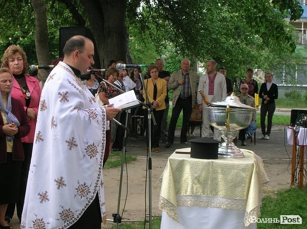 У Луцьку відкрили меморіальну дошку Івану Мазепі. ФОТО