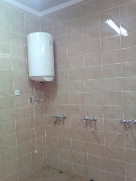 У Луцькій ЗОШ №19 зробили ремонт. ФОТО