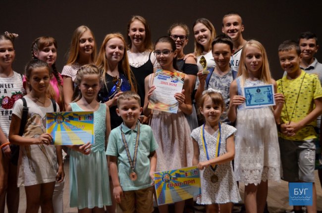 Діти з Волині стали «зірками» на Міжнародному фестивалі у Болгарії. ФОТО