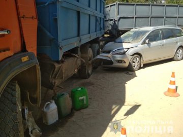 В аварії під Луцьком за участю вантажівки травмувались дві жінки