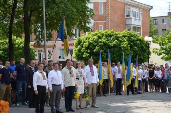У Ковелі вшанували пам'ять бійців, які загинули під час АТО. ФОТО