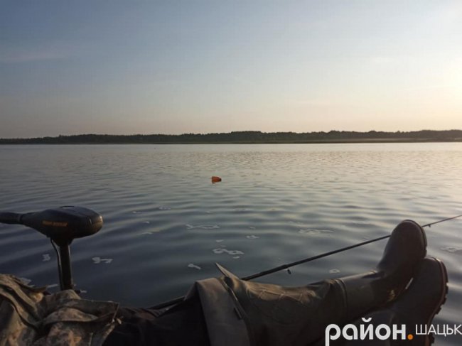 Рай для рибалок: неймовірні світлини Пулемецького озера. ФОТО 