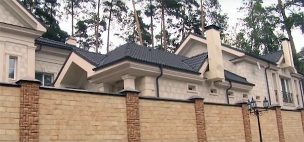 Будинок російського «злодія в законі». ФОТО