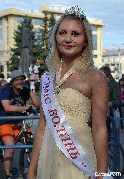 У Луцьку обрали найкрасивішу студентку. ФОТО