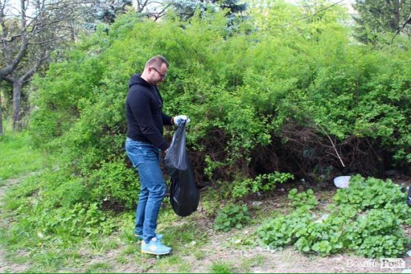 У Луцьку до свят прибрали 15 зелених зон. ФОТО