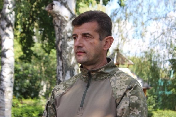 Луцькому шпиталю передали автомобіль для перевезення поранених. ФОТО