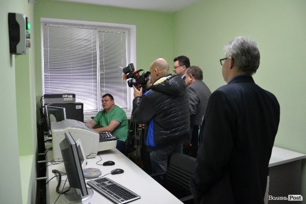 У Луцьку з'явився томограф за 300 тисяч євро. ФОТО