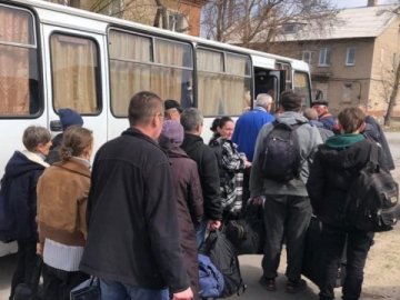 На Луганщині людей просять евакуюватися, бо Росія готує наступ
