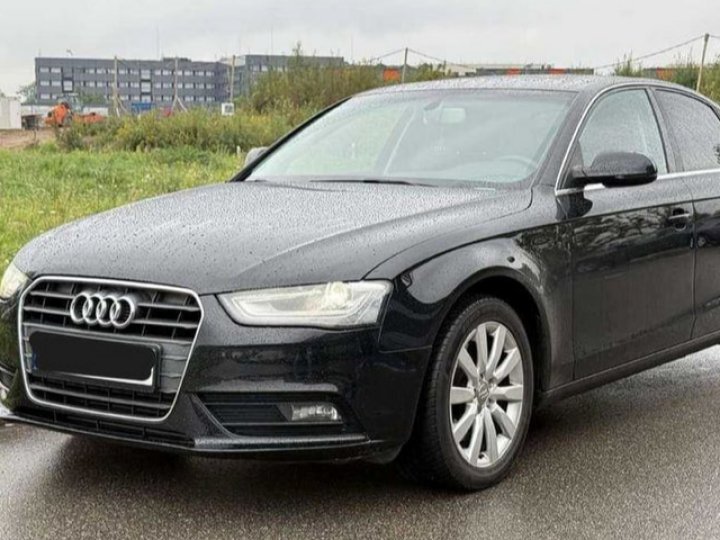 Скільки у Луцьку коштують бюджетні та преміум авто