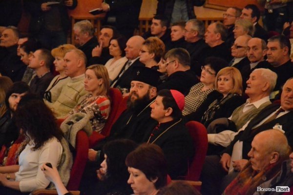 У луцьких садочках не вистачає 1000 місць, Романюк за рік обіцяє влаштувати 200