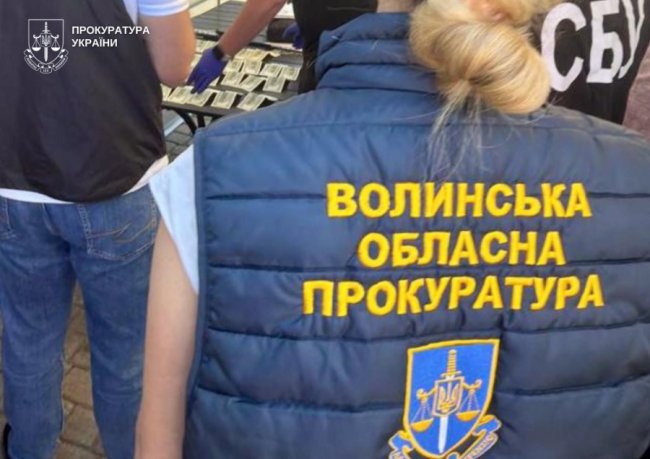 На Волині доцента ЛНТУ затримали на хабарі у 3000 доларів