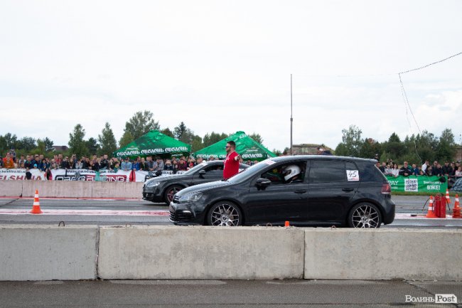 У Луцьку відбулися видовищні авто- і мотогонки. ФОТОРЕПОРТАЖ