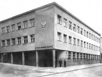 Тоді і зараз: якою була головна пошта Луцька 80 років тому. ФОТО