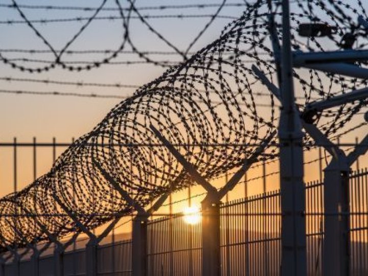 Зґвалтував 7-річну доньку знайомої: на Волині чоловіка відправили за ґрати