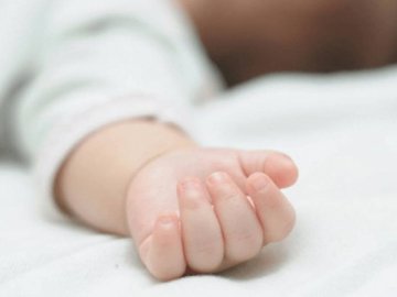 У волинському селі з невідомих причин раптово померло немовля