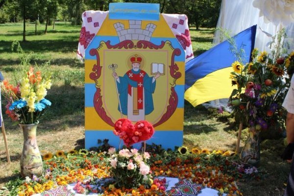 Луцьк ряснів різнобарв’ям квіткових композицій. ФОТО