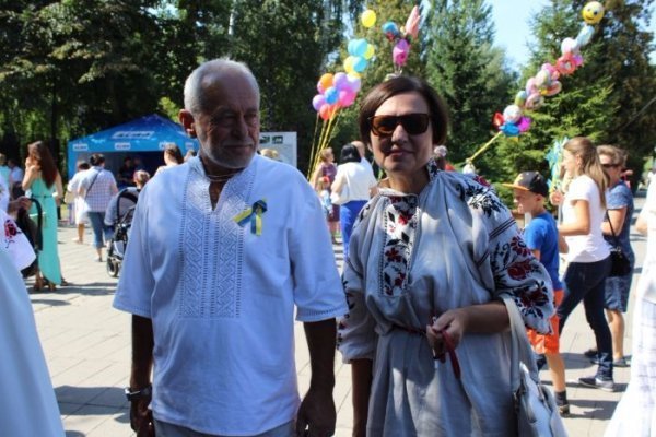 Луцьк ряснів різнобарв’ям квіткових композицій. ФОТО