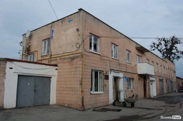 Офіс Партії регіонів у Луцьку після підпалу. ФОТО