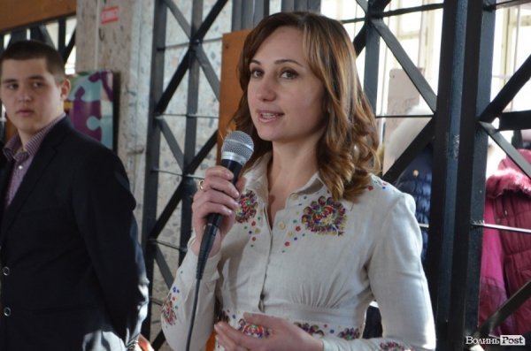 У луцькій «Батьківщині» придумали, як «відірвати» дітей від інтернету. ФОТО*