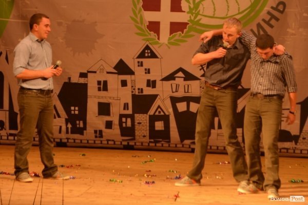 «Горохівський весільний лімузин, щоб розвернутися, їде в Луцьк», ‒ кавеенщики. ФОТО