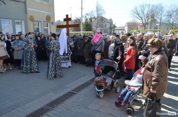 У Луцьку відбувся загальноміський Страждальний хресний хід. ФОТО