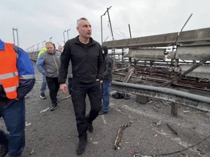 Обстріл Києва: є загибла, росіяни влучили й у Південний міст