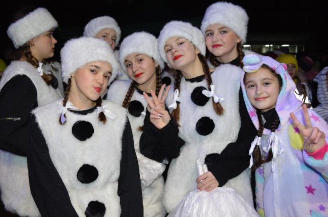 У Ковелі засяяла головна ялинка громади