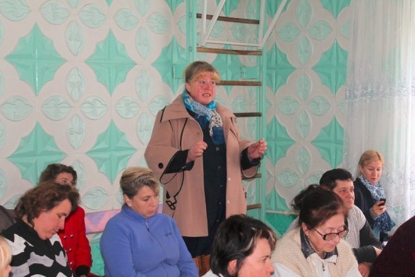 Освіта, земля, межі міст, бюджет, тарифи, ліс - в Устилузі обговорили найгостріші проблеми. ФОТО