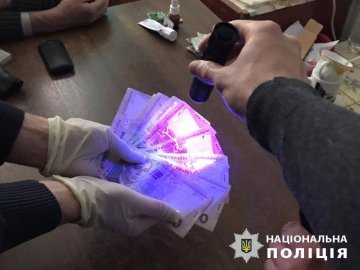 Посадовець РДА на Волині погорів на хабарі від підприємця. ФОТО