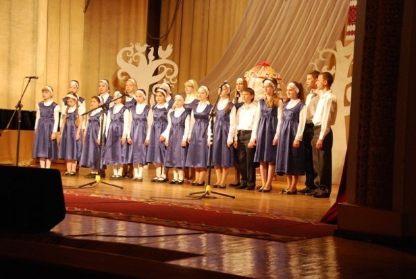 У Луцьку дітям влаштували свято великодньої писанки. ФОТО