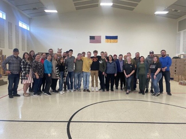 Волинянин відправив зі США до України 7500 коробок допомоги і 175 тисяч доларів